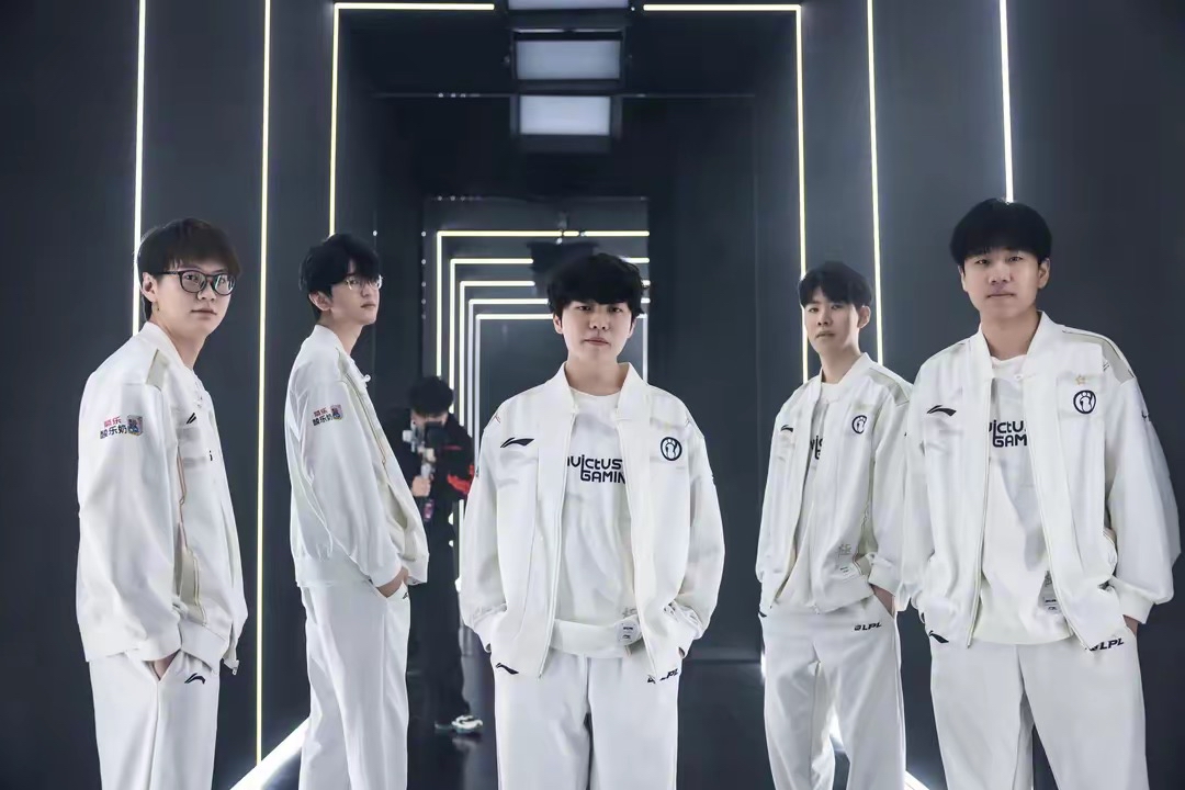 亚历山大的 亚历山大的